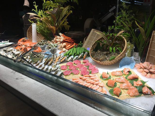 自助午餐1.jpg